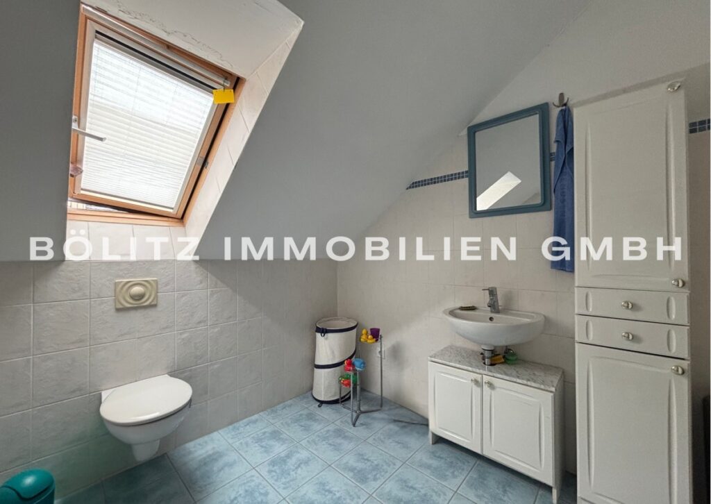 Badezimmer DG (1)