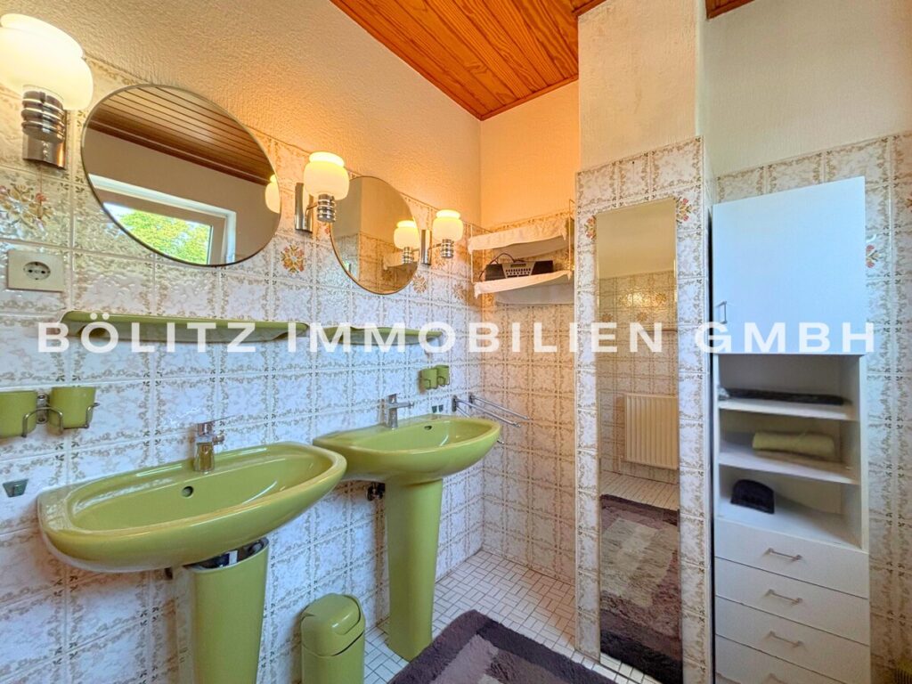 Badezimmer OG original