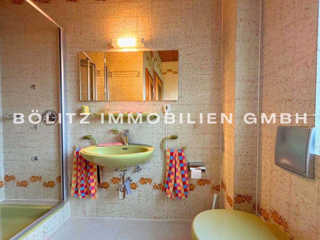 Badezimmer EG