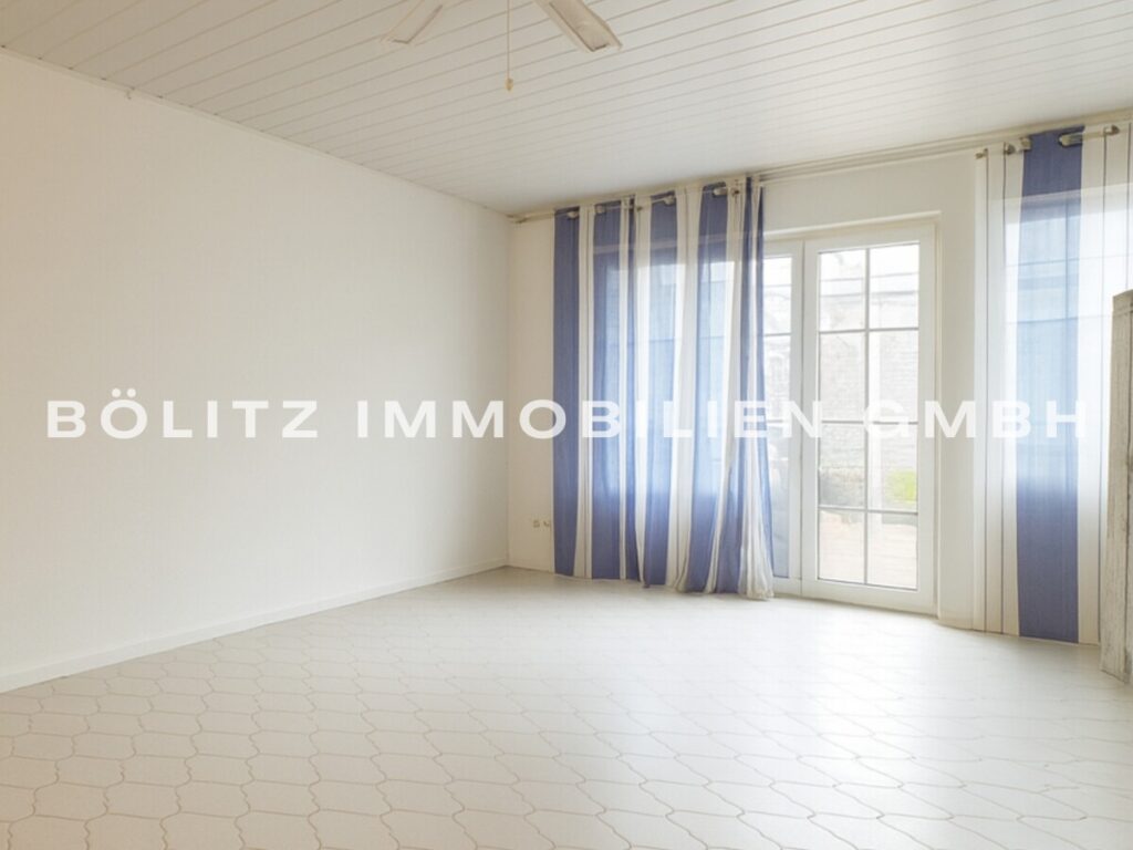 Wohnzimmer EG (mit KI ausgeräumt)