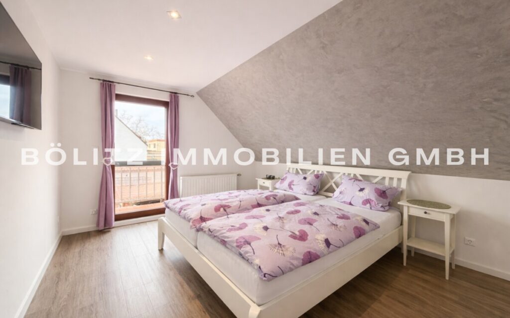 weiteres Zimmer DG