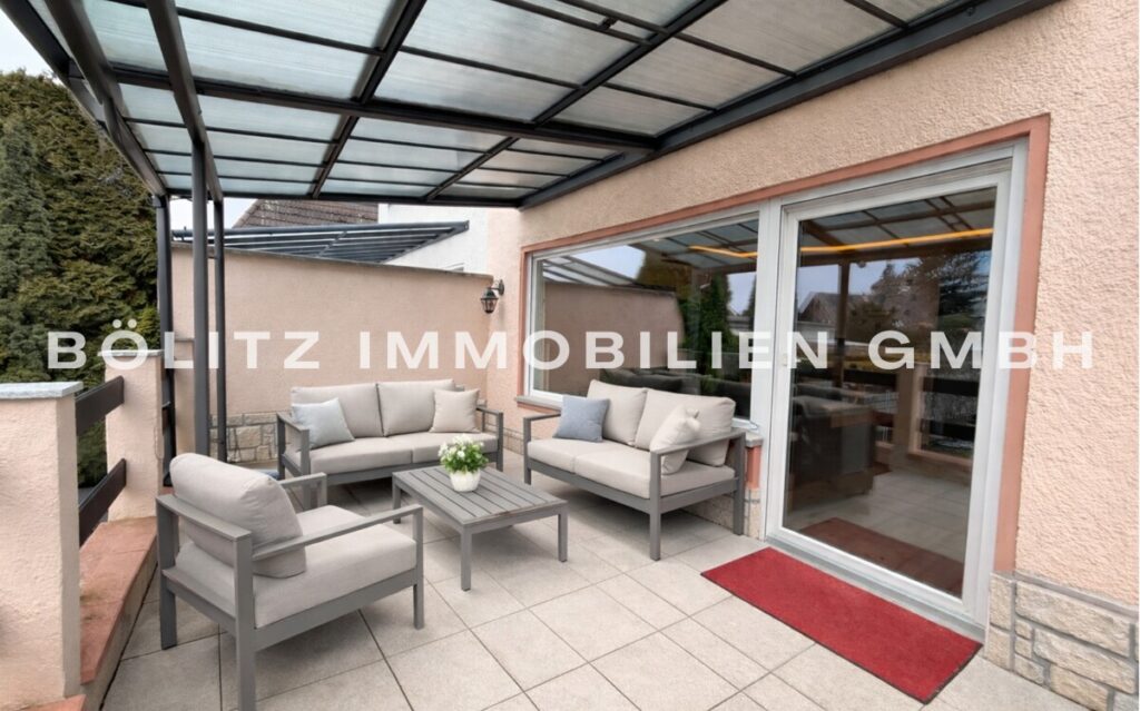 Terrasse (gestaged)