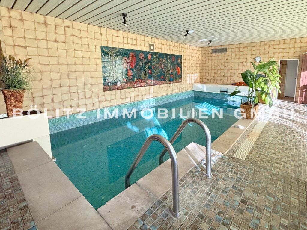 Indoorpool (Originalzustand)