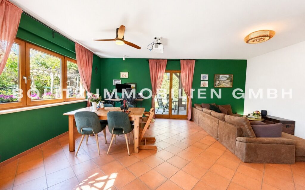 Wohnzimmer EG