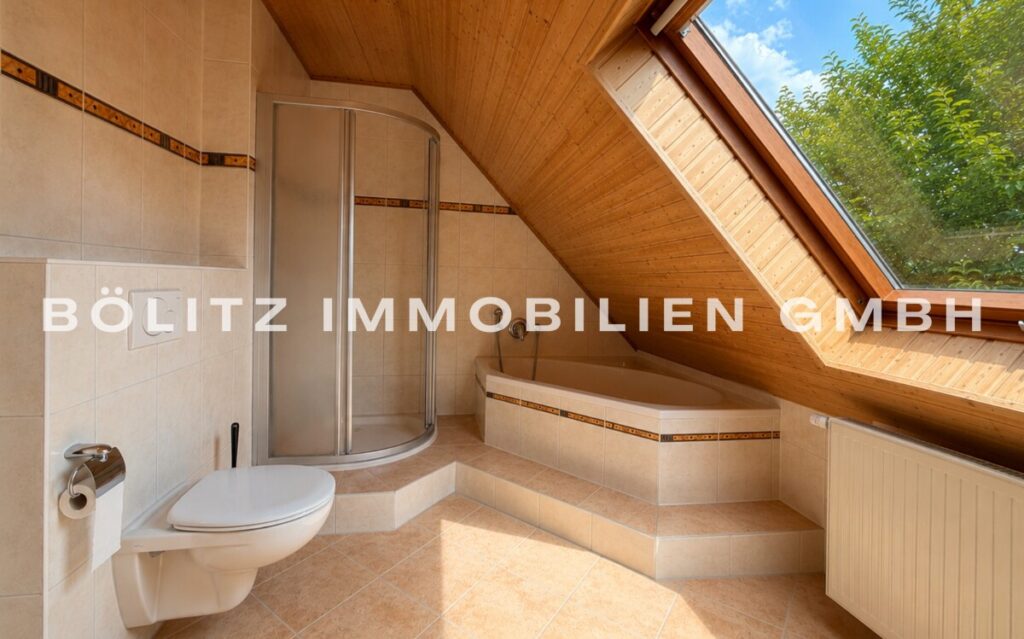 Badezimmer Dachgeschoss