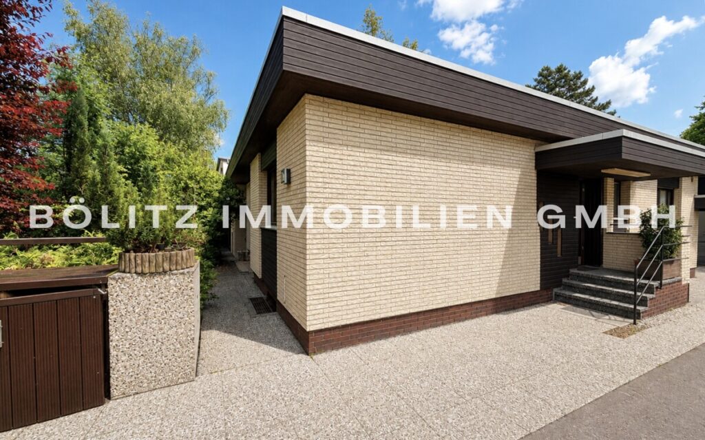 Hausansicht seitlich