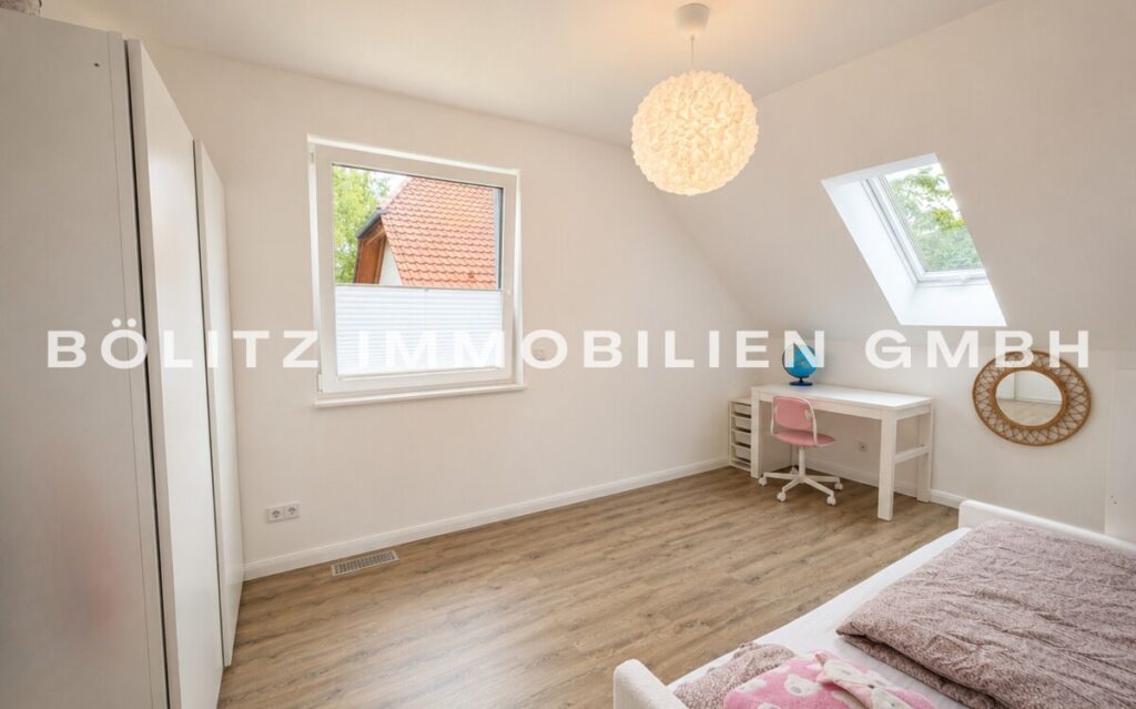 Weiteres Zimmer DG