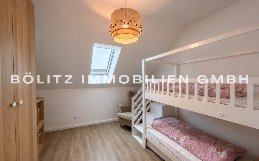 Weiteres Zimmer DG