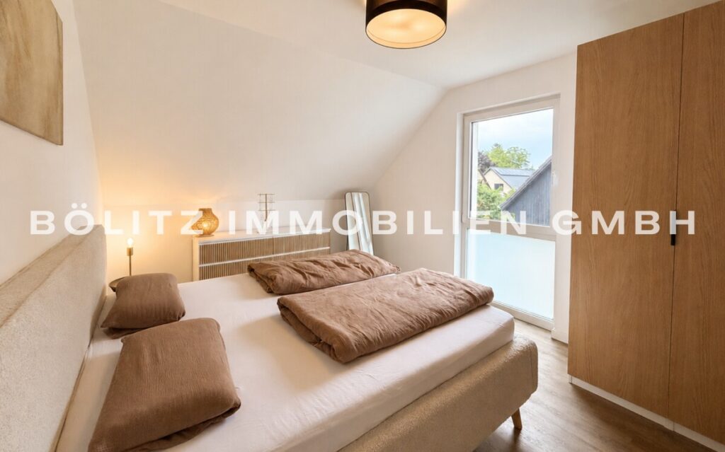 Schlafzimmer DG