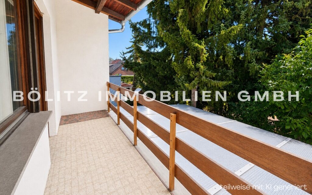 Balkon OG