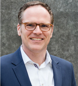 Herr Bertram Reser